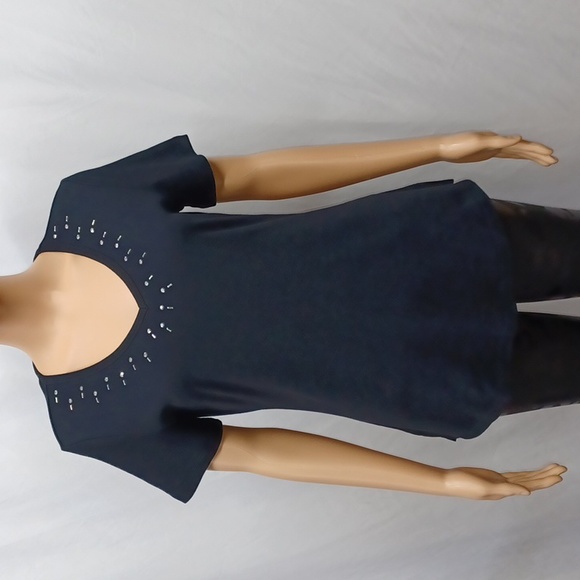 Karen Scott Women's Cotton Studded V-Neck Top, Deep Black - Picture 2 of 10